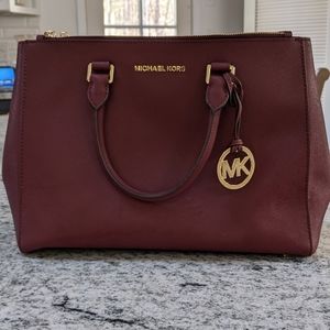 Michael Kors Bag with extra storage space